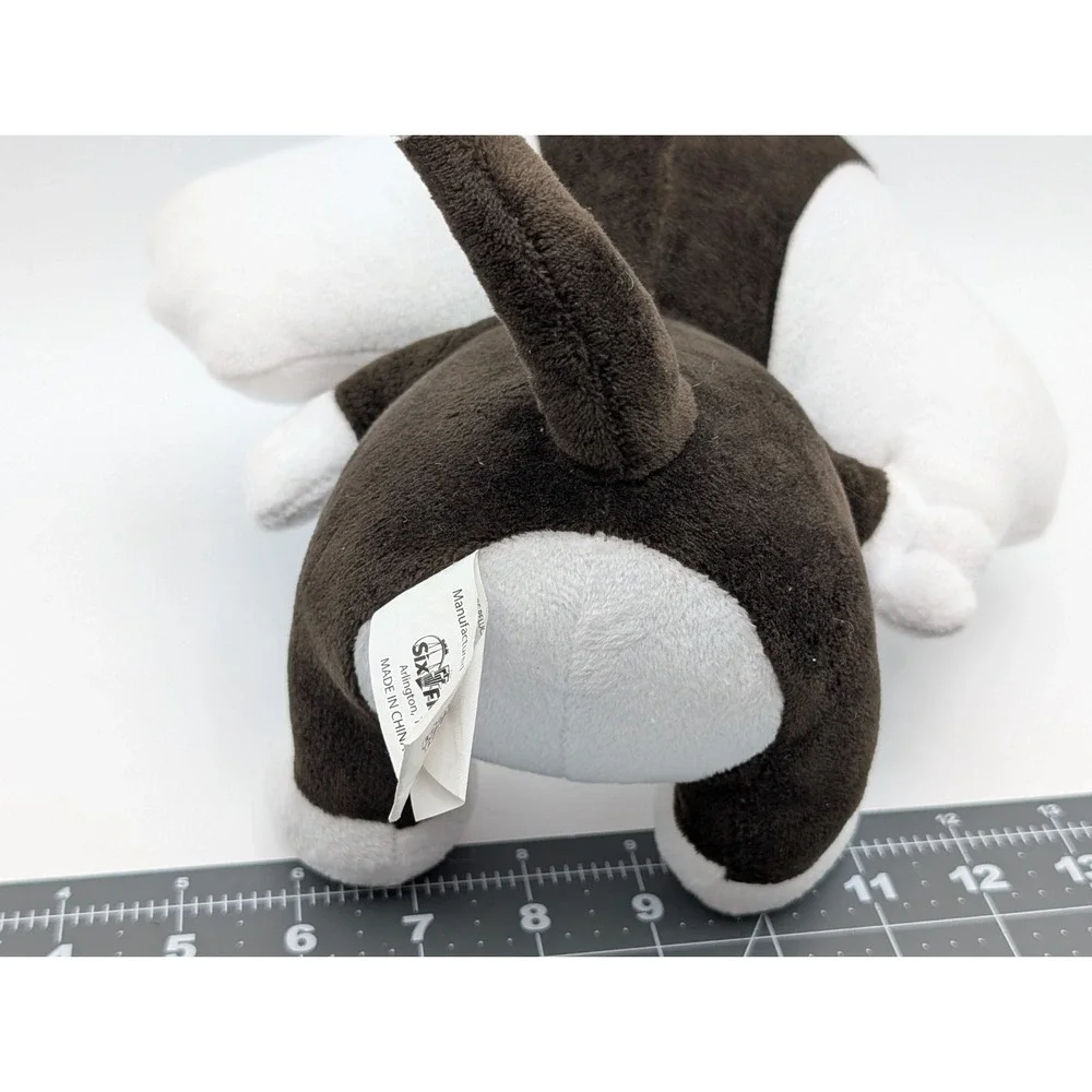 Six Flags Looney Tunes Sylvester Cat Plush 11 Inch 2022‎ Stuffed Animal Toy